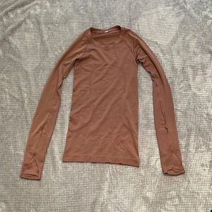 Swiftly Tech long sleeve spiced Chai